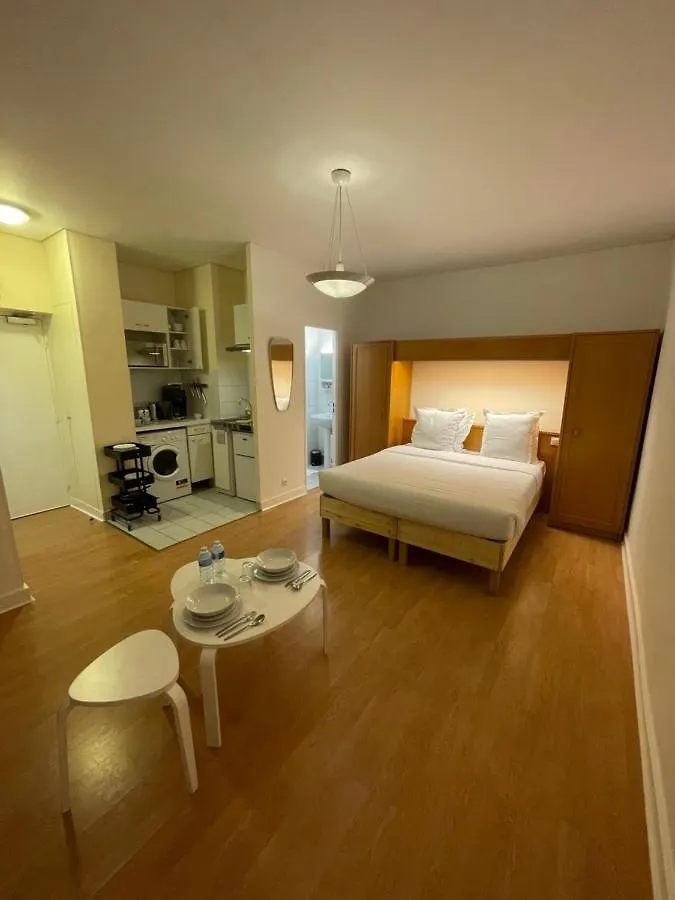 Apartment Appartement Cite Bergere Paris France