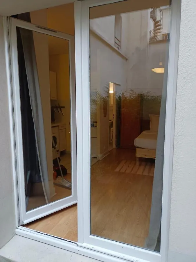 Apartment Appartement Cite Bergere Paris France