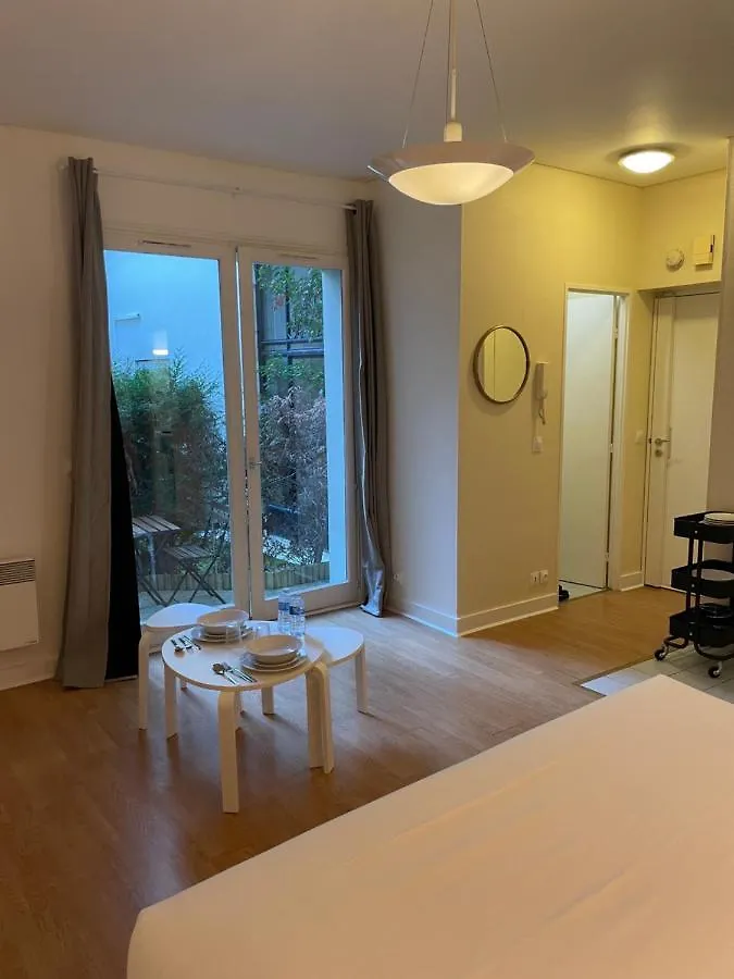 Appartement Cite Bergere Paris